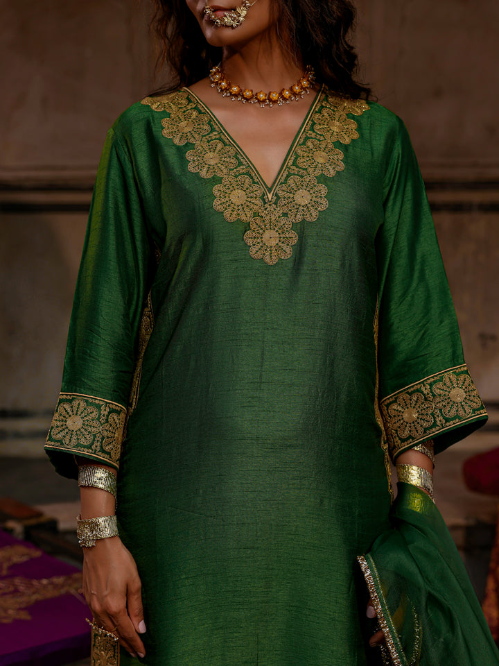 FARNAZ