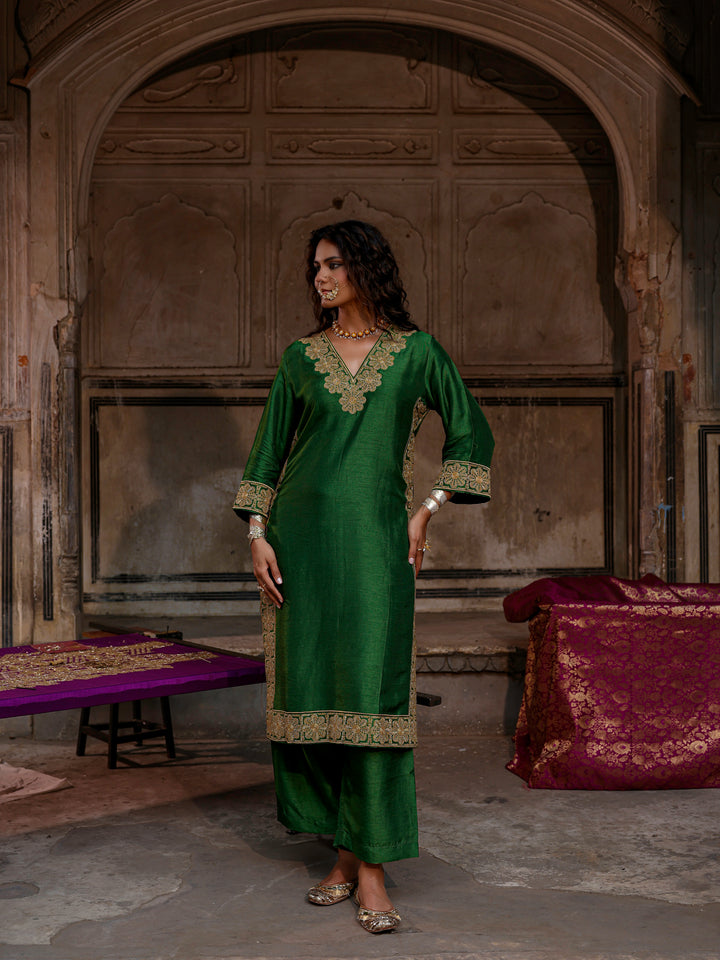 FARNAZ